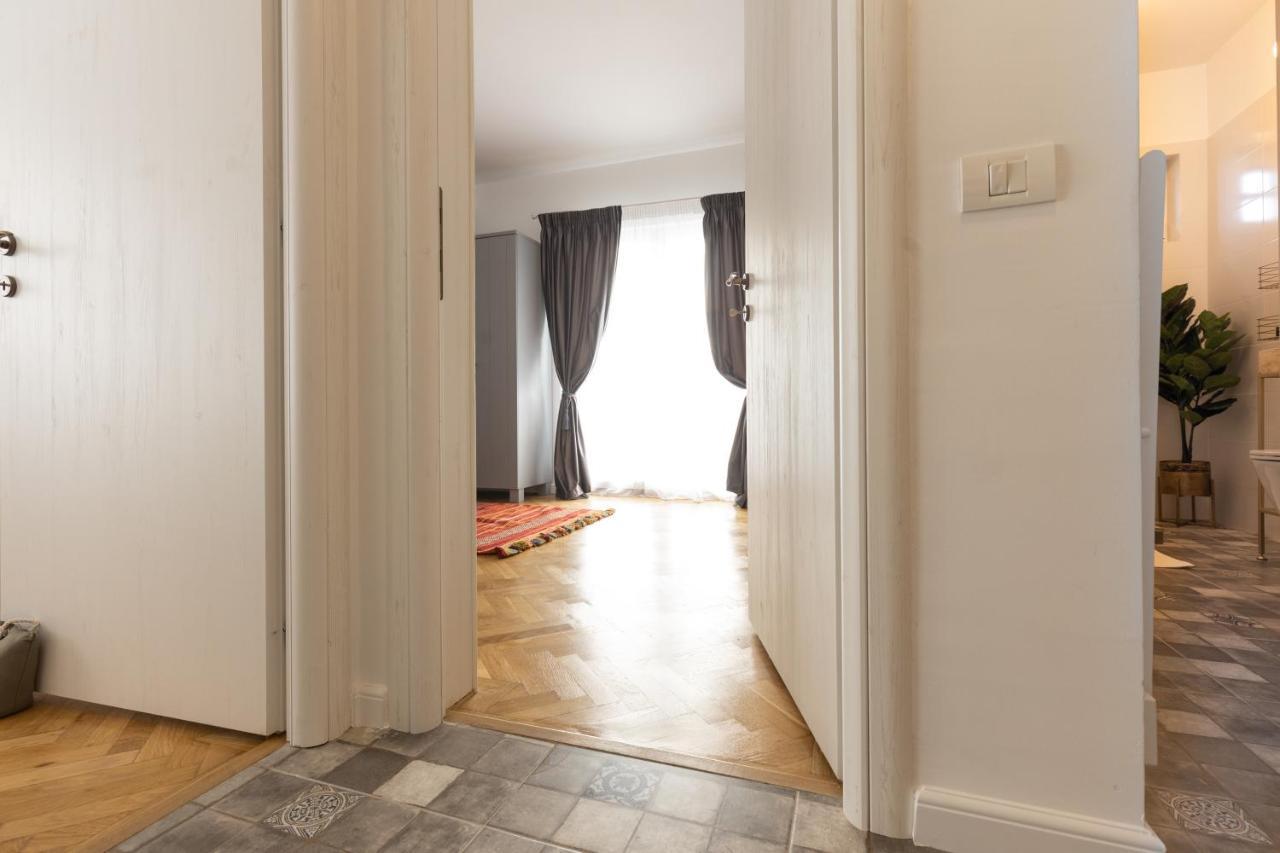 Metropole Apartments Panoramic Ateneum Букурещ Екстериор снимка